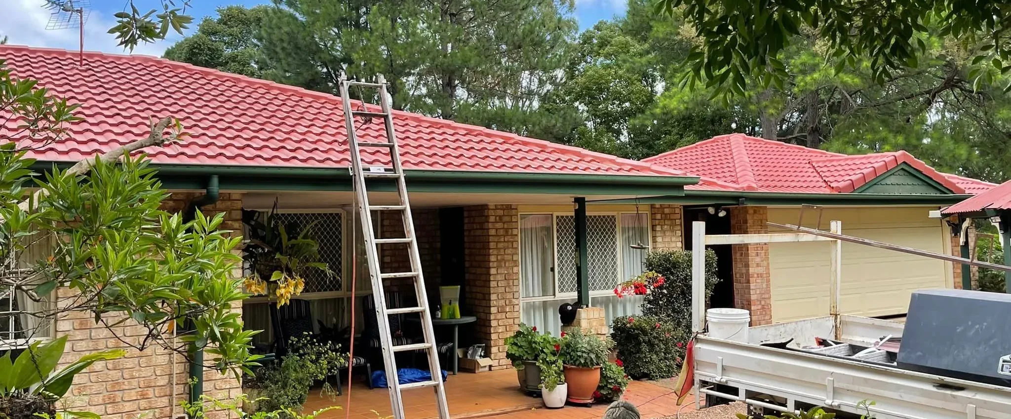 Expert Leaking Roof Repairs in Gold Coast: What You Need to Know